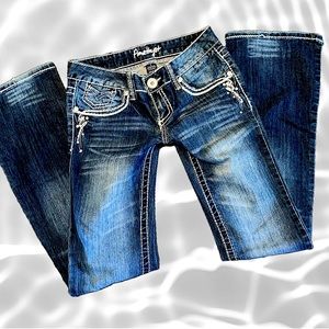 Amethyst Jeans, low rise bootcut dark wash, Sz. 3
